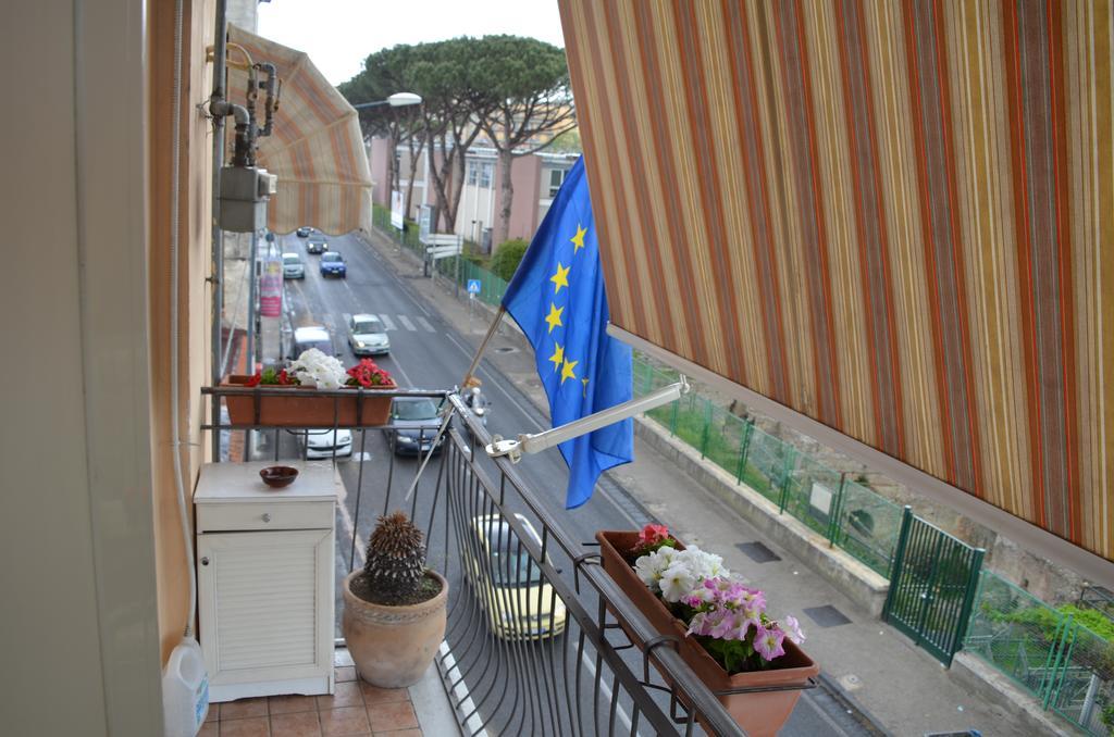 Camera Deluxe Matrimoniale/Doppia con Letti Singoli con Balcone